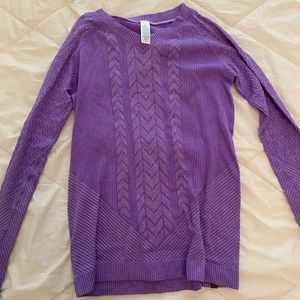 IVIVVA BY LULULEMON LONG SLEEVED TOP SIZE 14